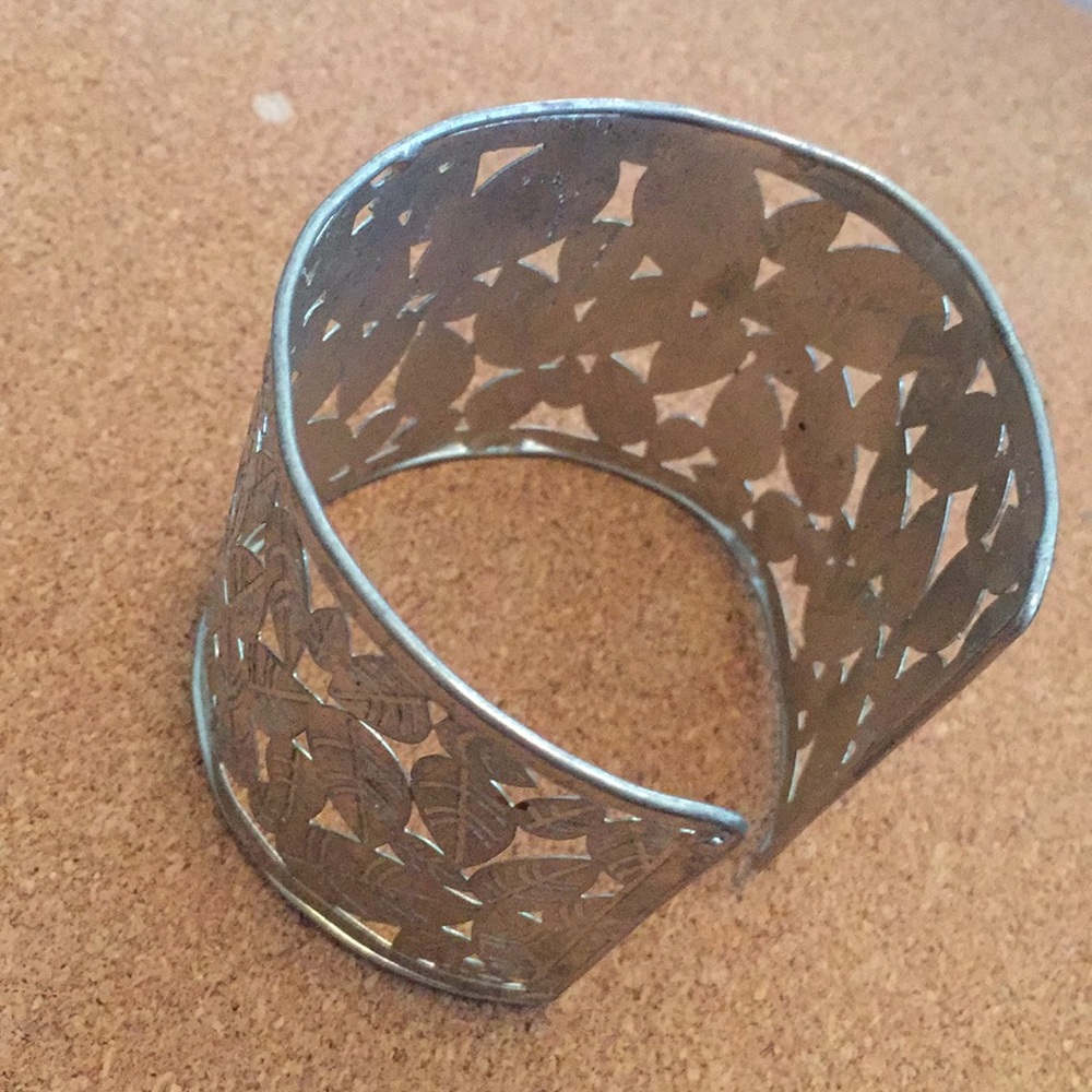 Silver cuff - Picture 3 of 3